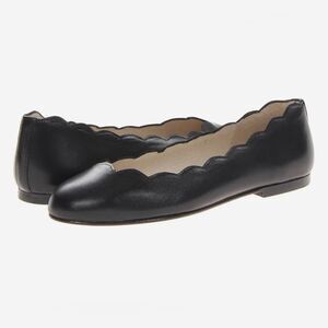 Audrey Brooke Women’s Scalloped Black Leather Flats Size 8